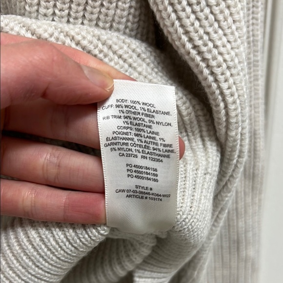 Aritzia Wilfred Free Laurel 100% Wool Turtleneck | Size M Birch - Picture 10 of 12